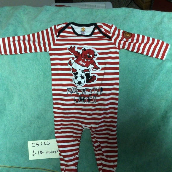 MANCHESTER UNITED child’s onesie - Picture 1 of 1